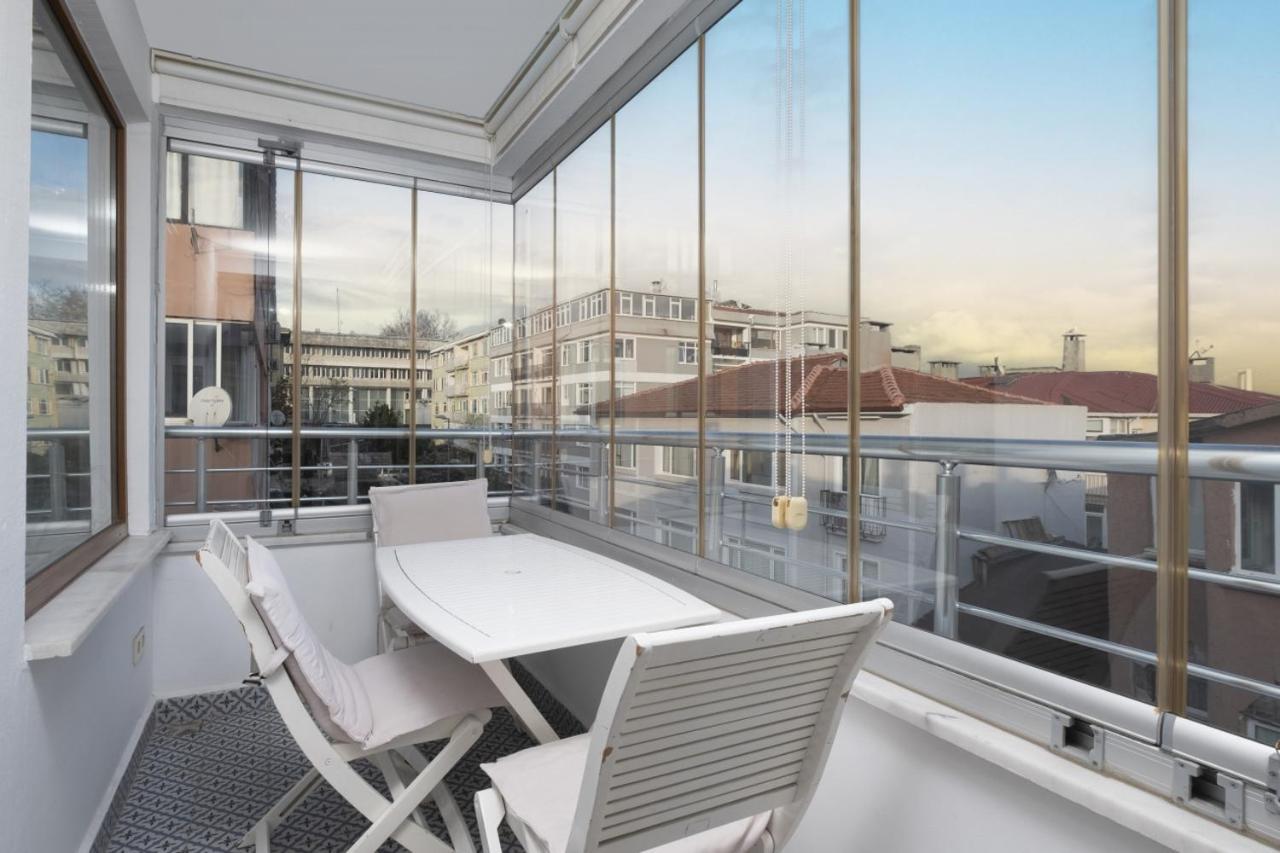 Apartmán Captivating Flat With Balcony Near Besiktas Pier Istanbulská provincie Exteriér fotografie